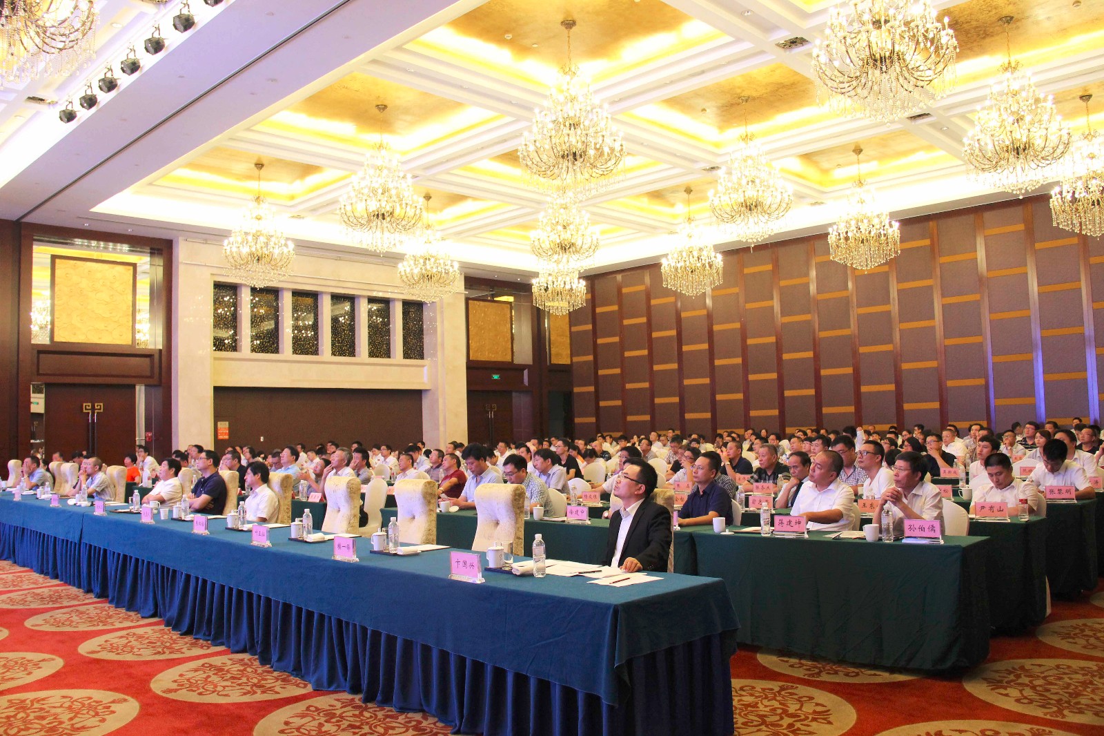 會場全景3.jpg